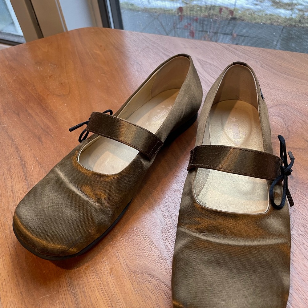 Camper metallic bronze flats size 38